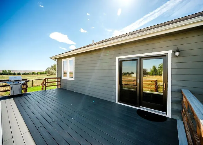 Lovely Luminous Barn With Spectacular Landscape Views In Wyoming * Sheridan